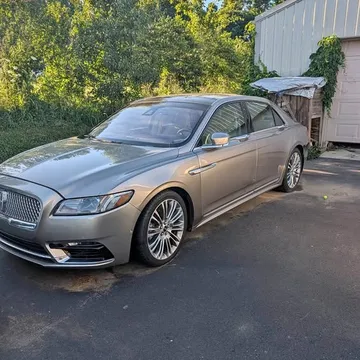 2018 Lincoln Continental Reserve Sedan 4D