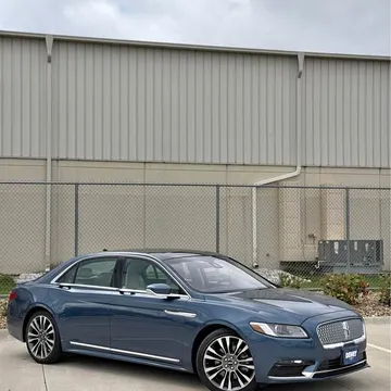 2018 Lincoln Continental Reserve Sedan 4D