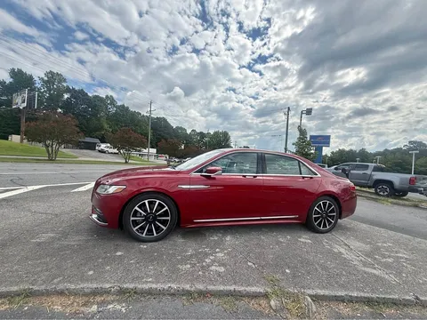 2018 Lincoln Continental Reserve Sedan 4D