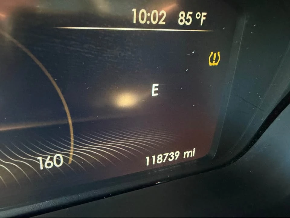 2018 Lincoln Continental 10th Gen - Image 13 of 15