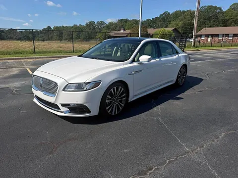 2018 Lincoln Continental Reserve Sedan 4D