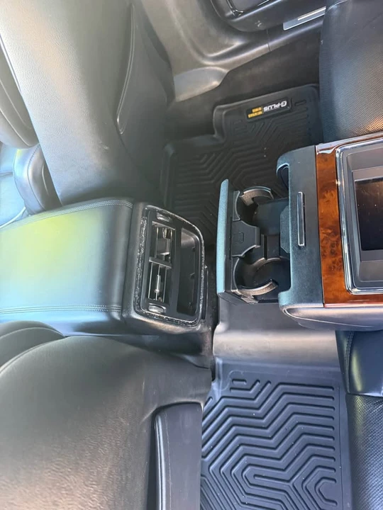 2018 Lincoln Continental 10th Gen - Image 10 of 10