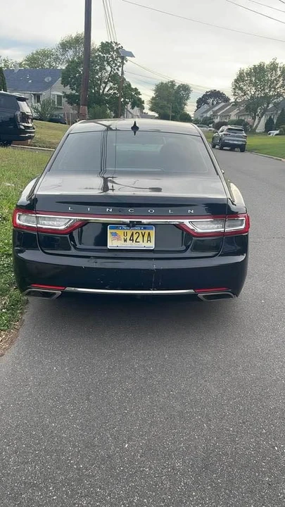 2018 Lincoln Continental 10th Gen - Image 5 of 8
