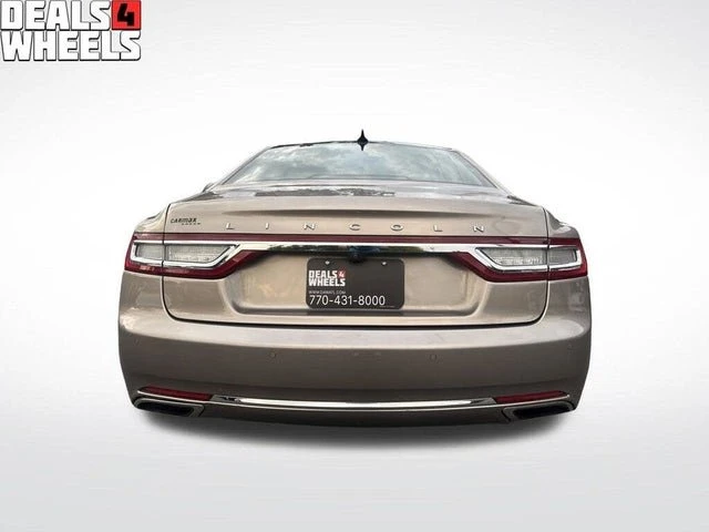 2018 Lincoln Continental 10th Gen - Image 8 of 10