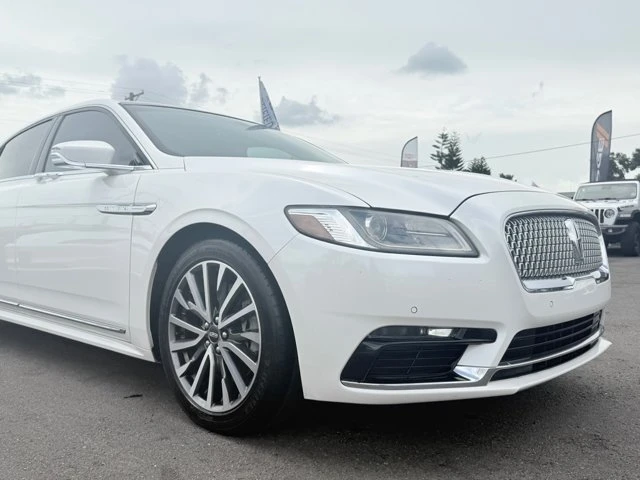 2018 Lincoln Continental 10th Gen - Image 5 of 20