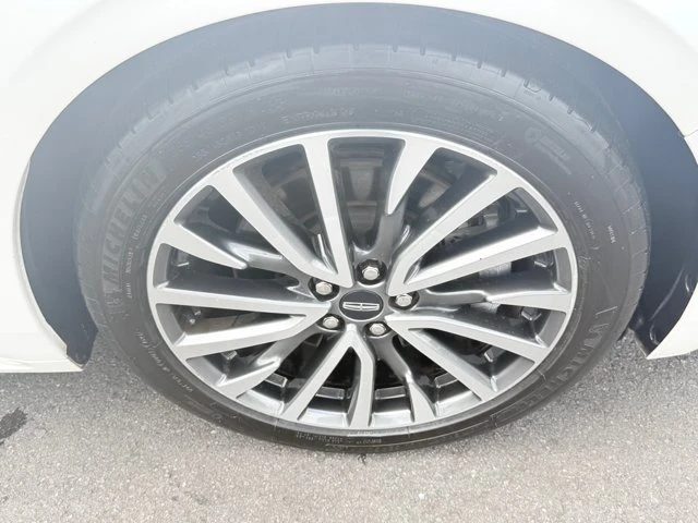 2018 Lincoln Continental 10th Gen - Image 14 of 20