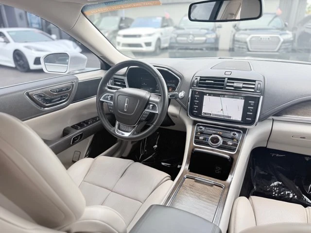 2018 Lincoln Continental 10th Gen - Image 18 of 20