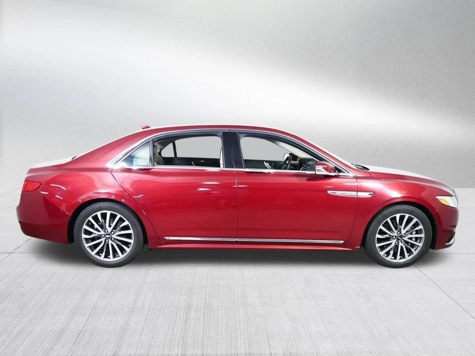 2018 Lincoln Continental 10th Gen - Image 8 of 20