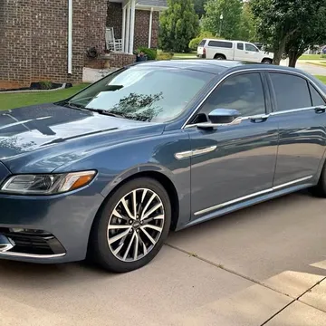 2018 Lincoln Continental Select Sedan 4D