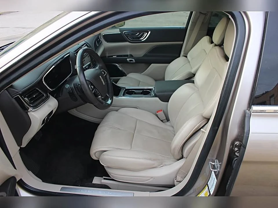 2018 Lincoln Continental 10th Gen - Image 6 of 20