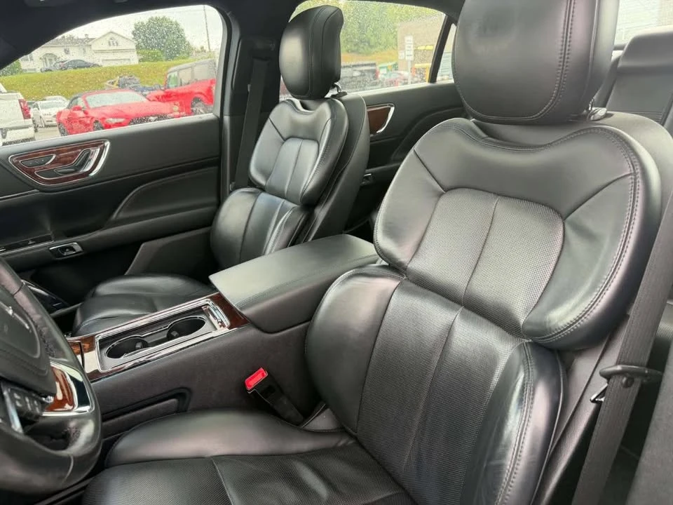 2018 Lincoln Continental 10th Gen - Image 6 of 13