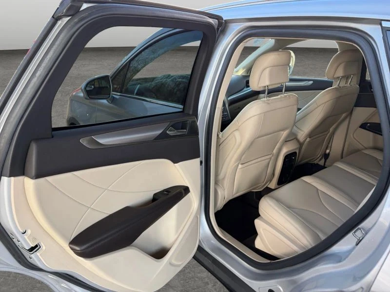 2018 Lincoln MKC - Image 12 of 12