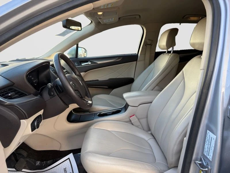 2018 Lincoln MKC - Image 10 of 12