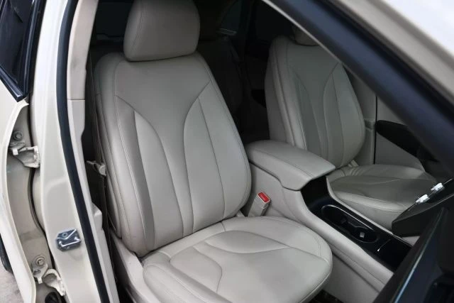 2018 Lincoln MKC - Image 18 of 21