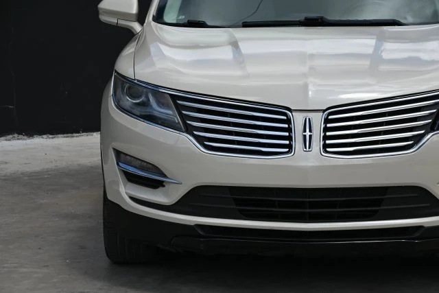 2018 Lincoln MKC - Image 8 of 21