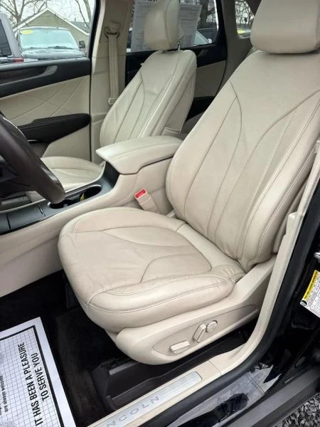 2018 Lincoln MKC - Image 10 of 12