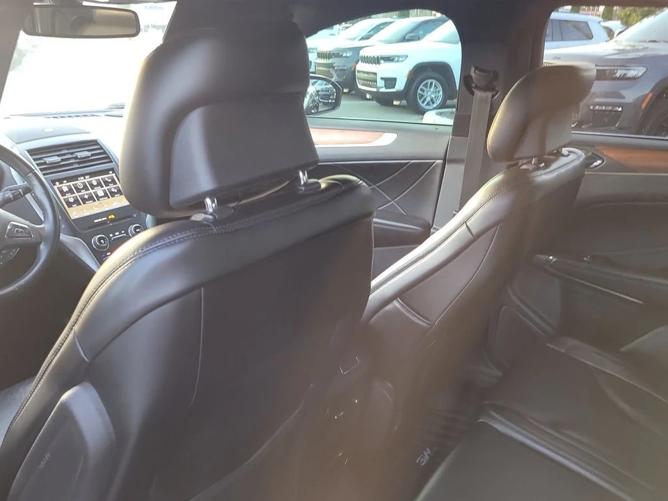 2018 Lincoln MKC - Image 10 of 12