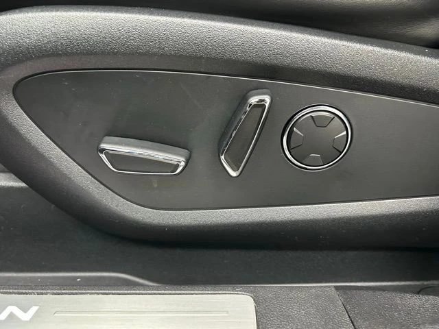 2018 Lincoln MKC - Image 12 of 12