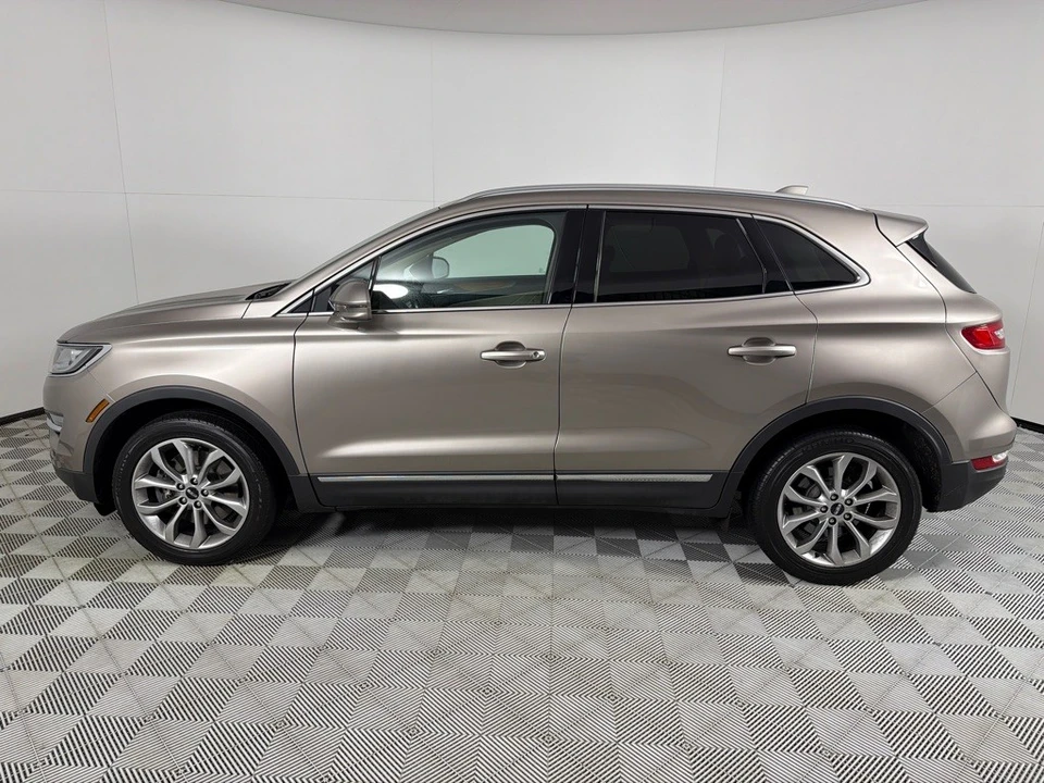 2018 Lincoln MKC - Image 8 of 12