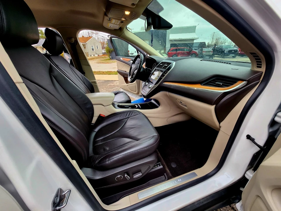 2018 Lincoln MKC - Image 10 of 21