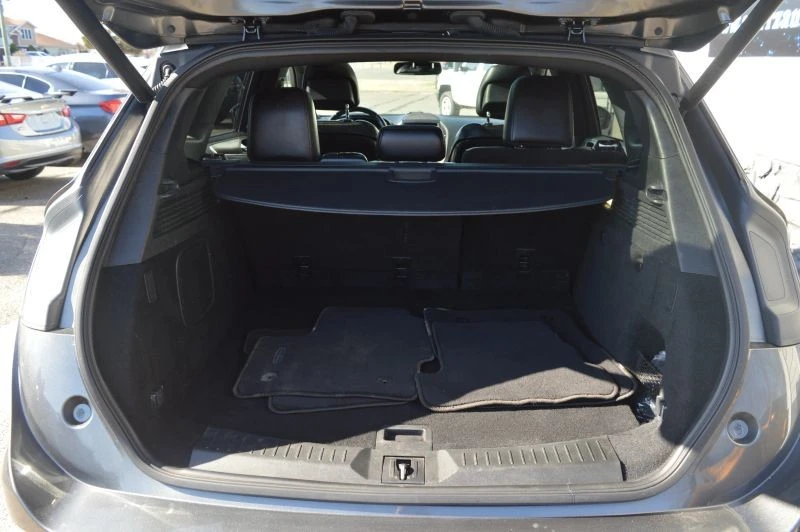 2018 Lincoln MKC - Image 9 of 12