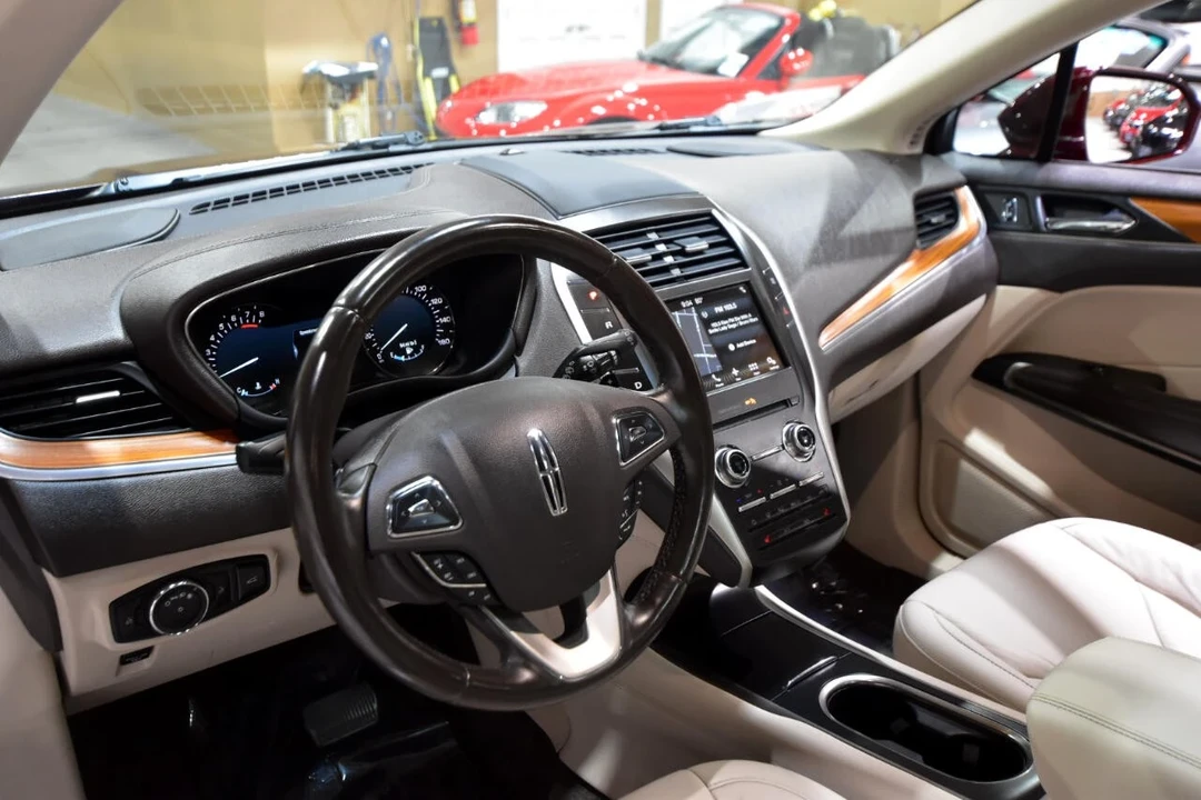 2018 Lincoln MKC - Image 18 of 21
