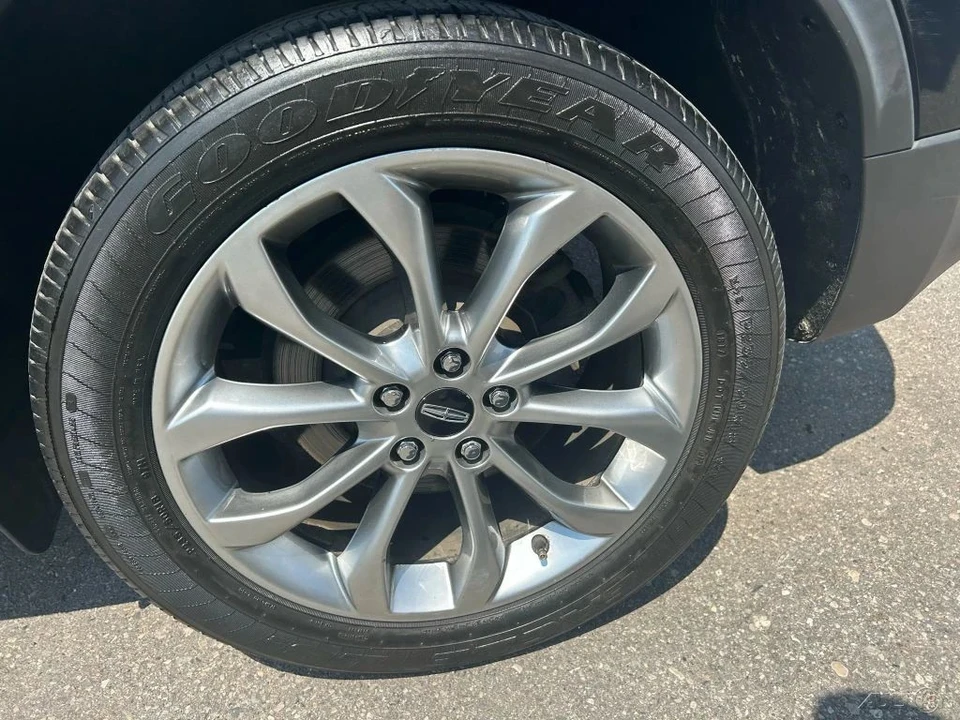 2018 Lincoln MKC - Image 11 of 12
