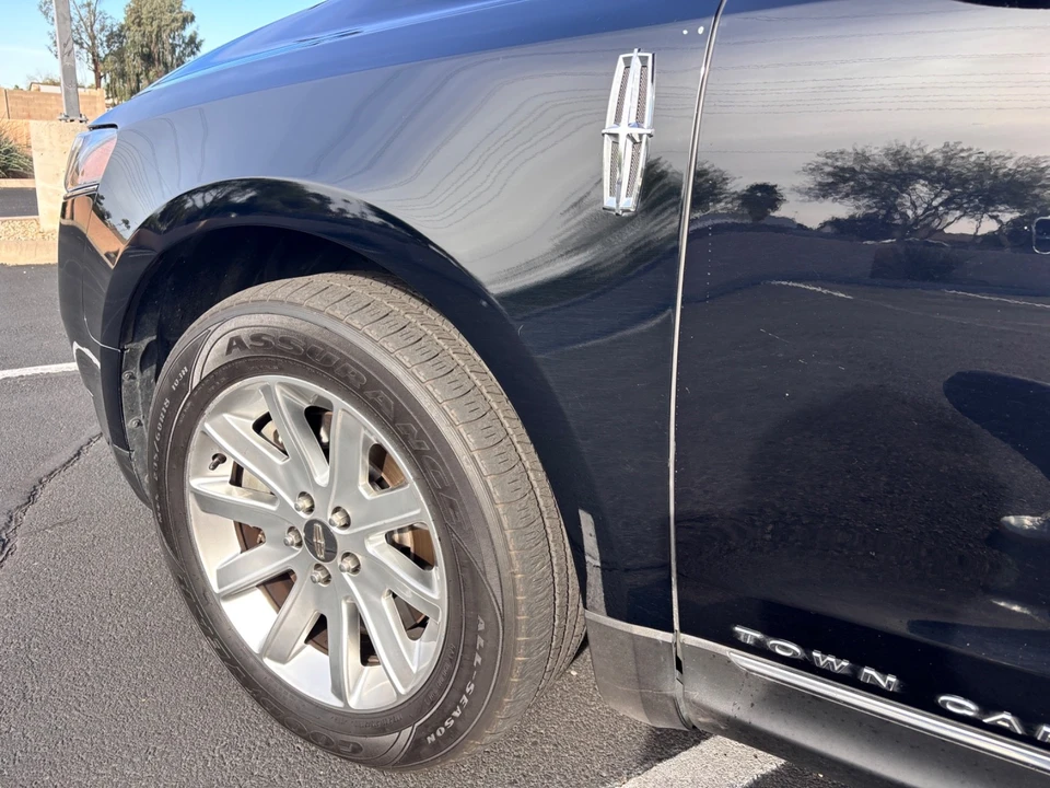 2018 Lincoln MKT - Image 10 of 19