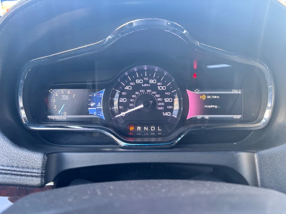 2018 Lincoln MKT - Image 3 of 21