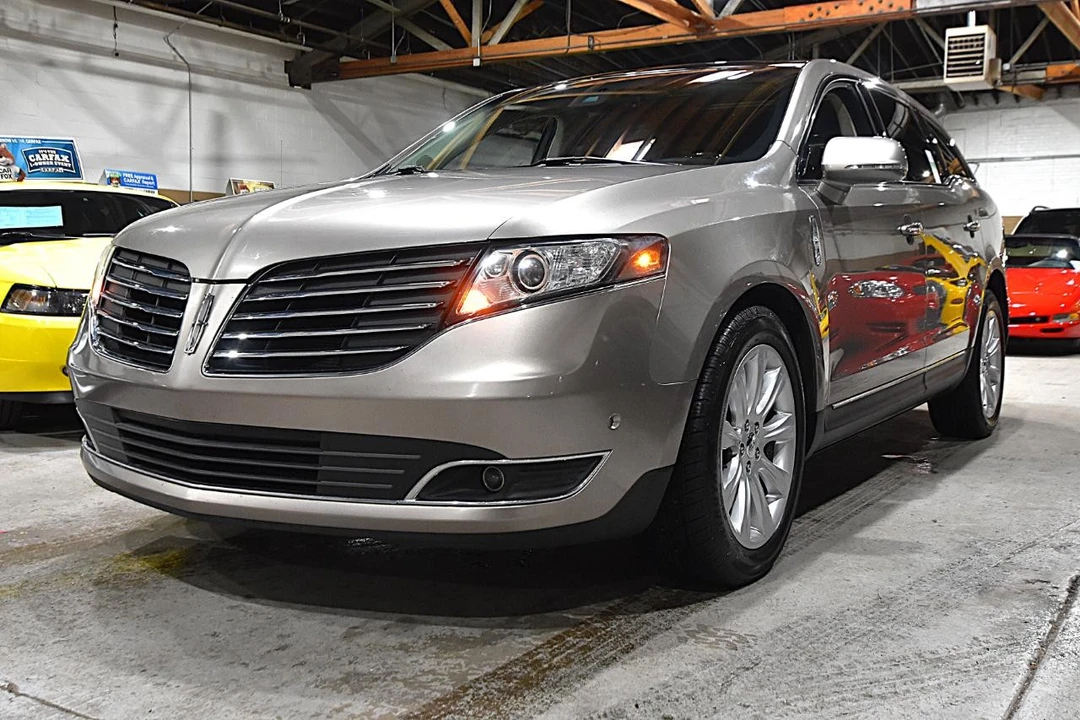 2018 Lincoln MKT - Image 5 of 31