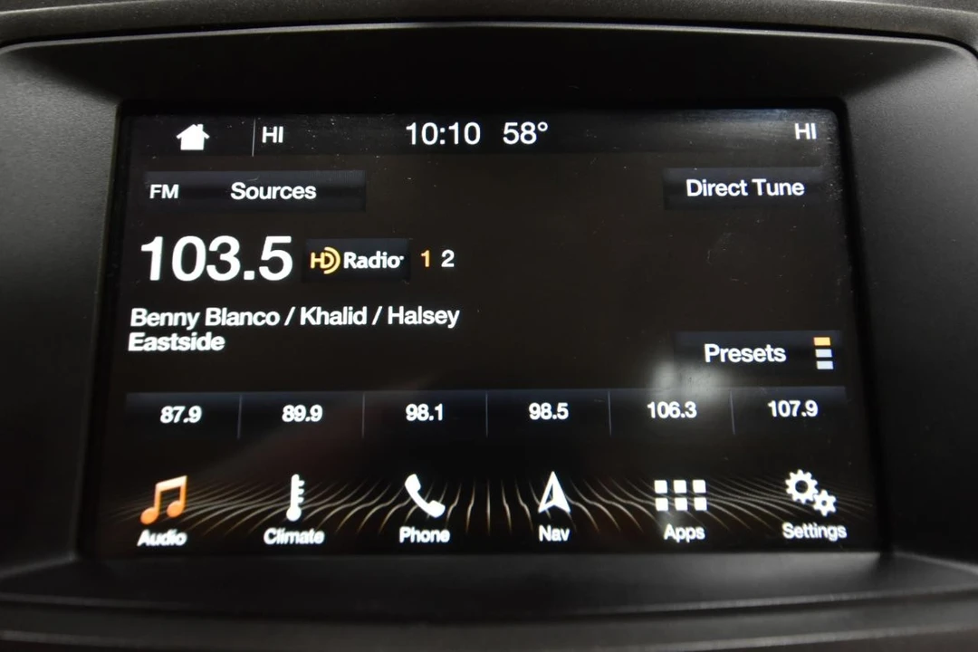 2018 Lincoln MKT - Image 25 of 31