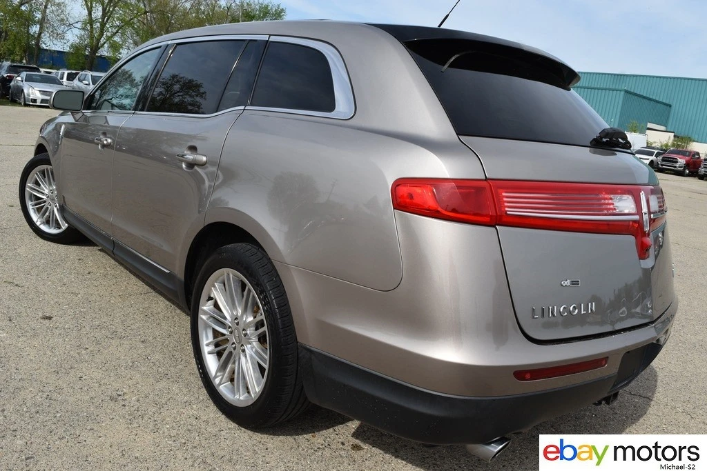 2018 Lincoln MKT - Image 7 of 21