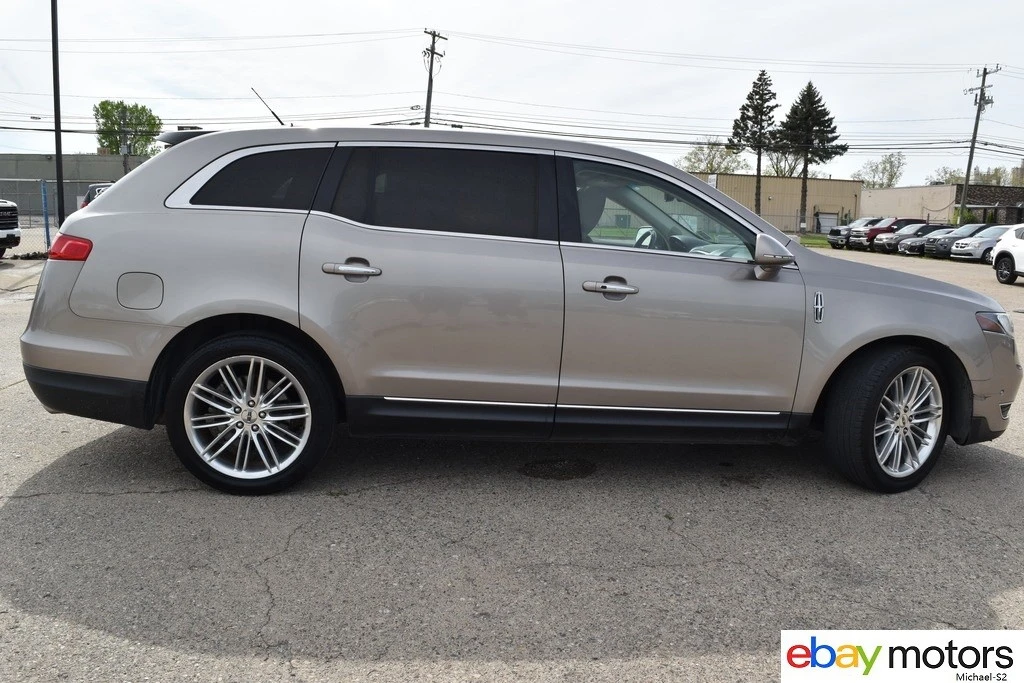 2018 Lincoln MKT - Image 4 of 21