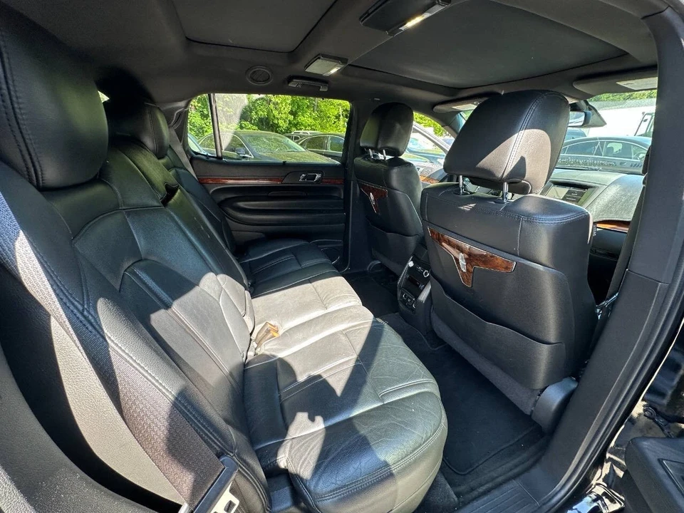 2018 Lincoln MKT - Image 12 of 17