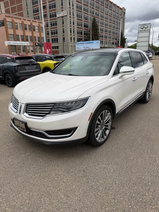 2018 Lincoln MKX - Image 3 of 12