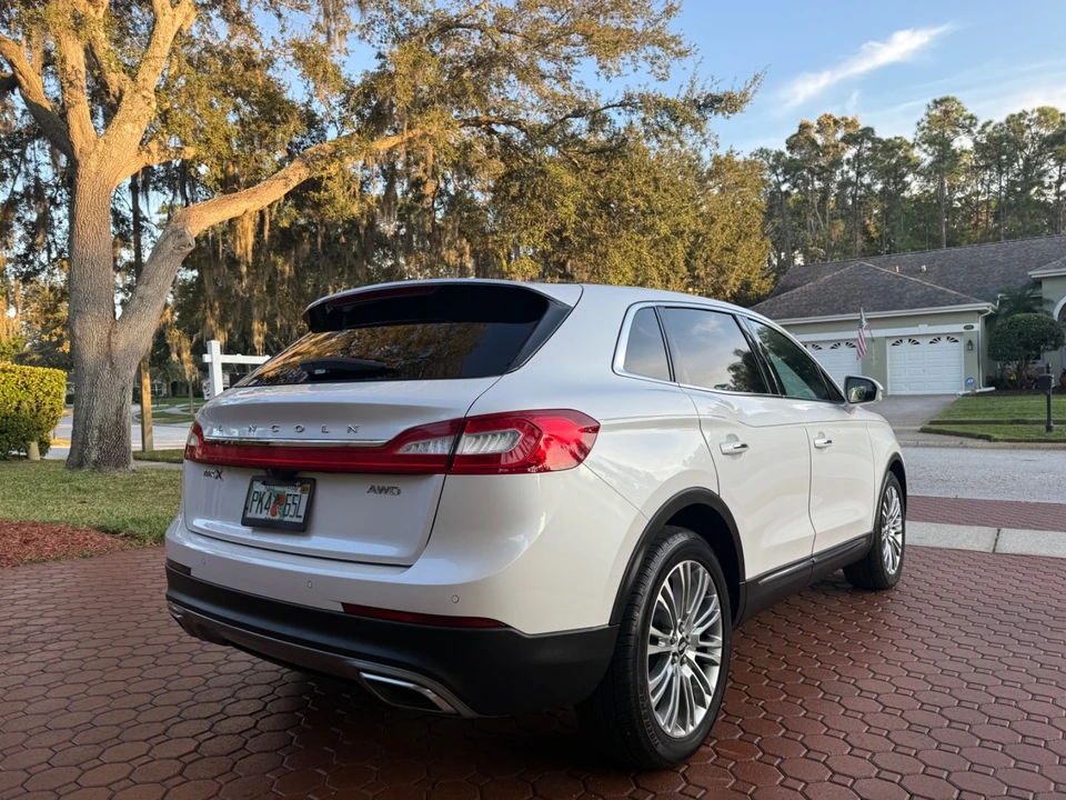 2018 Lincoln MKX - Image 3 of 21