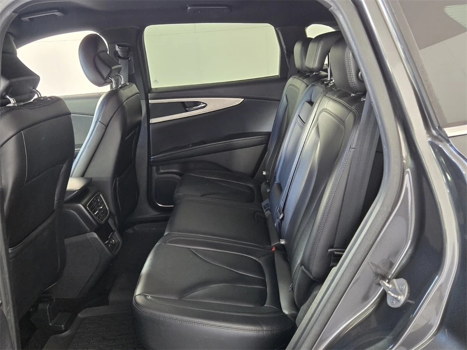 2018 Lincoln MKX - Image 8 of 12