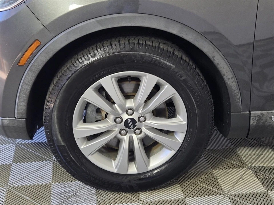 2018 Lincoln MKX - Image 5 of 12