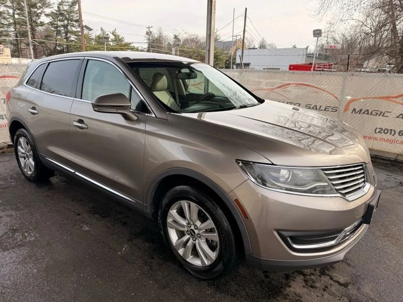 2018 Lincoln MKX - Image 7 of 12