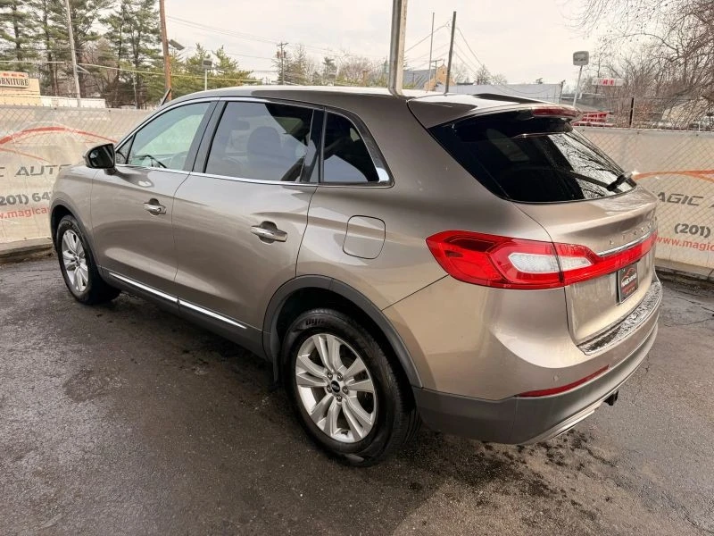 2018 Lincoln MKX - Image 12 of 12