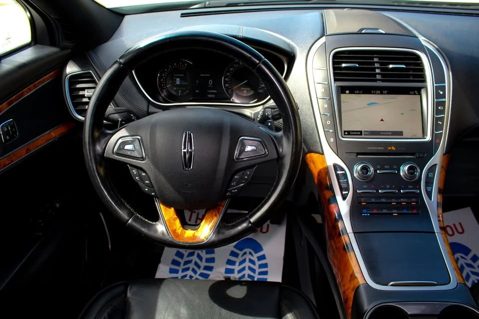 2018 Lincoln MKX - Image 13 of 18