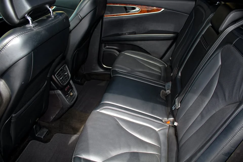 2018 Lincoln MKX - Image 8 of 18