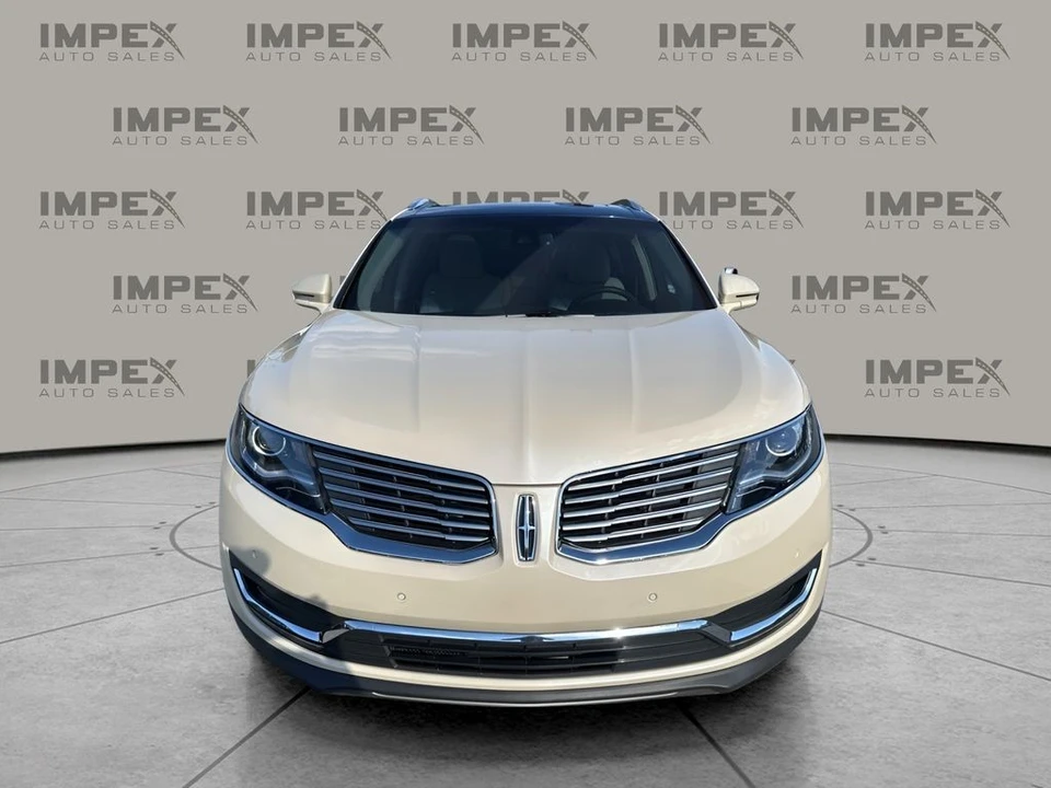 2018 Lincoln MKX - Image 8 of 12