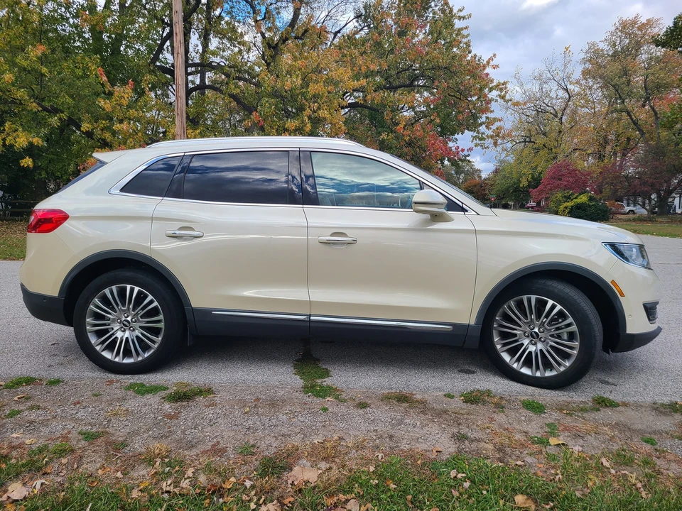 2018 Lincoln MKX - Image 6 of 12