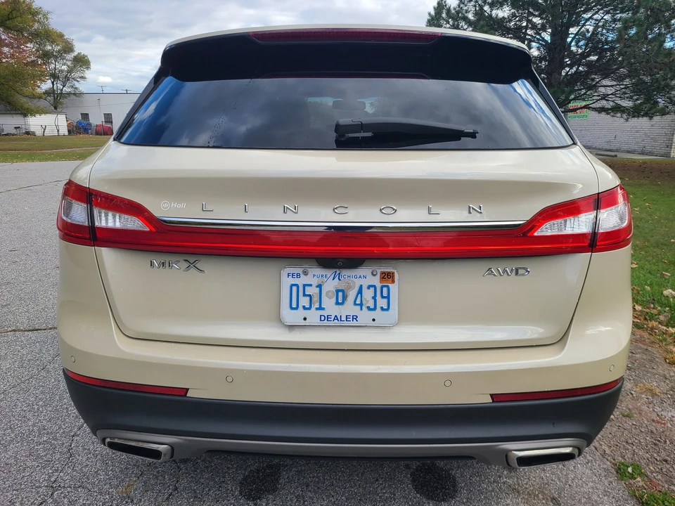 2018 Lincoln MKX - Image 4 of 12
