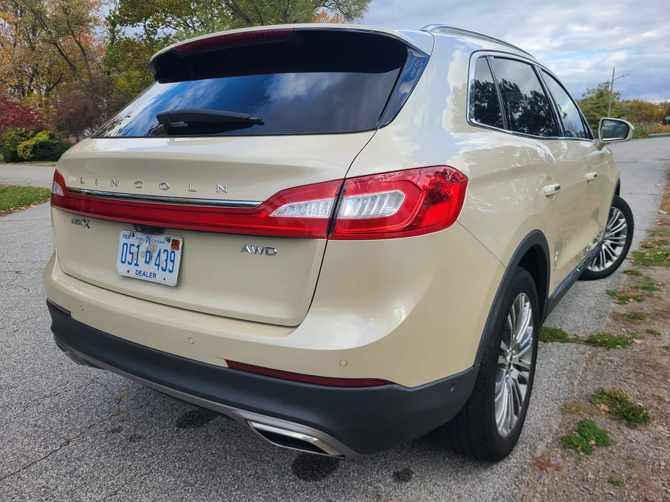 2018 Lincoln MKX - Image 5 of 12