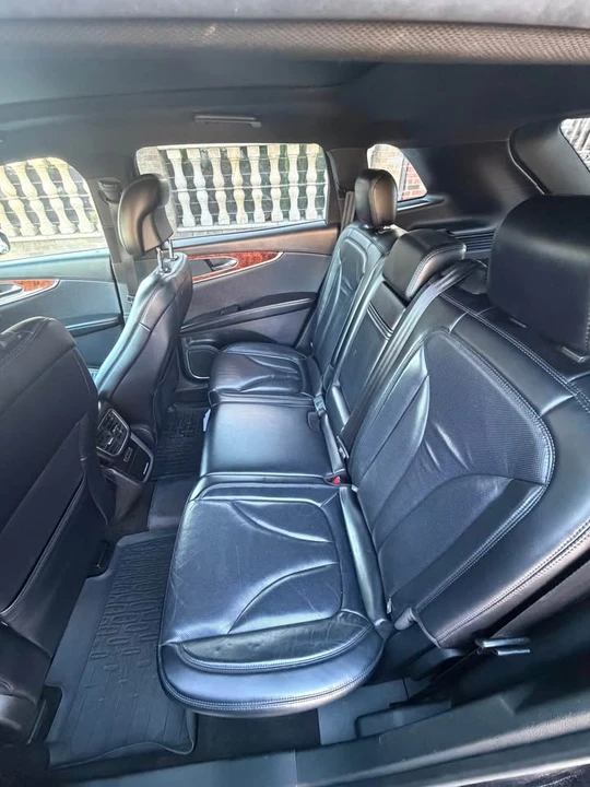 2018 Lincoln MKX - Image 5 of 8