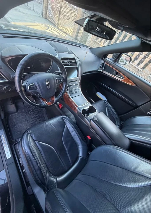 2018 Lincoln MKX - Image 8 of 8
