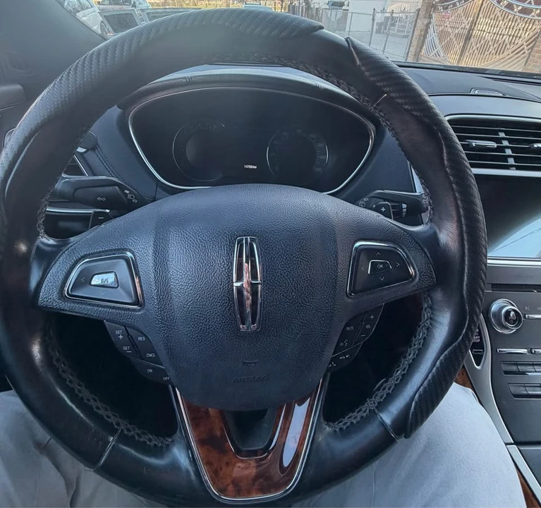 2018 Lincoln MKX - Image 6 of 8