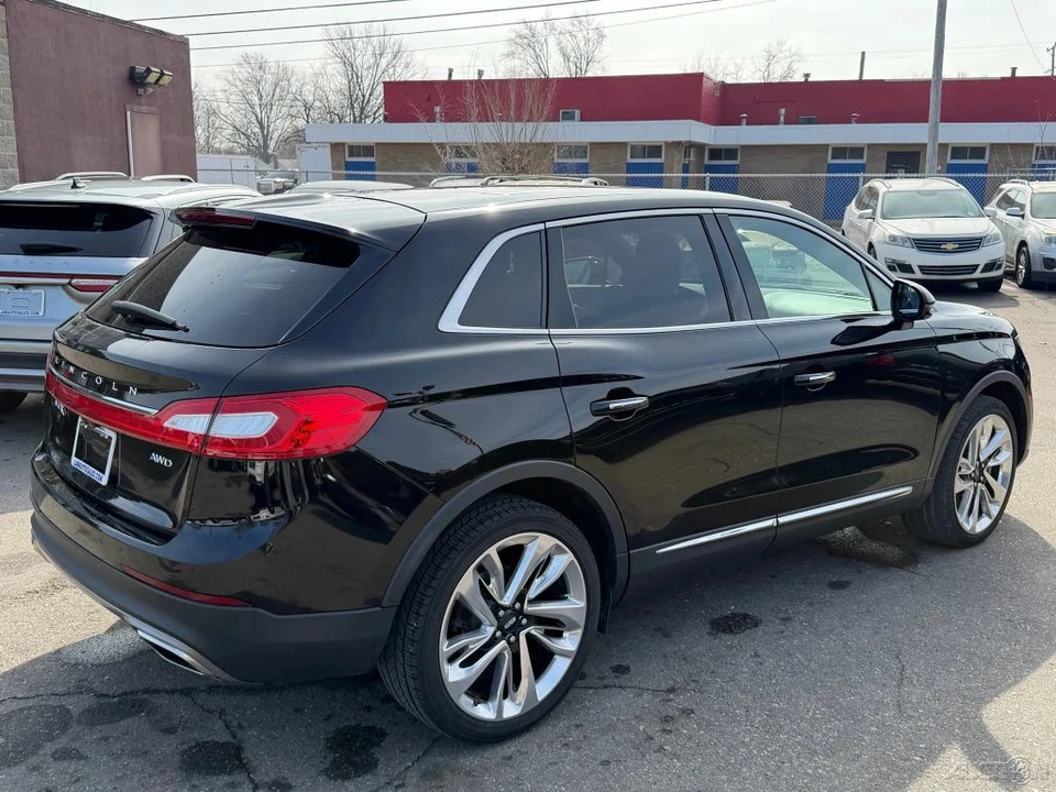 2018 Lincoln MKX - Image 5 of 12